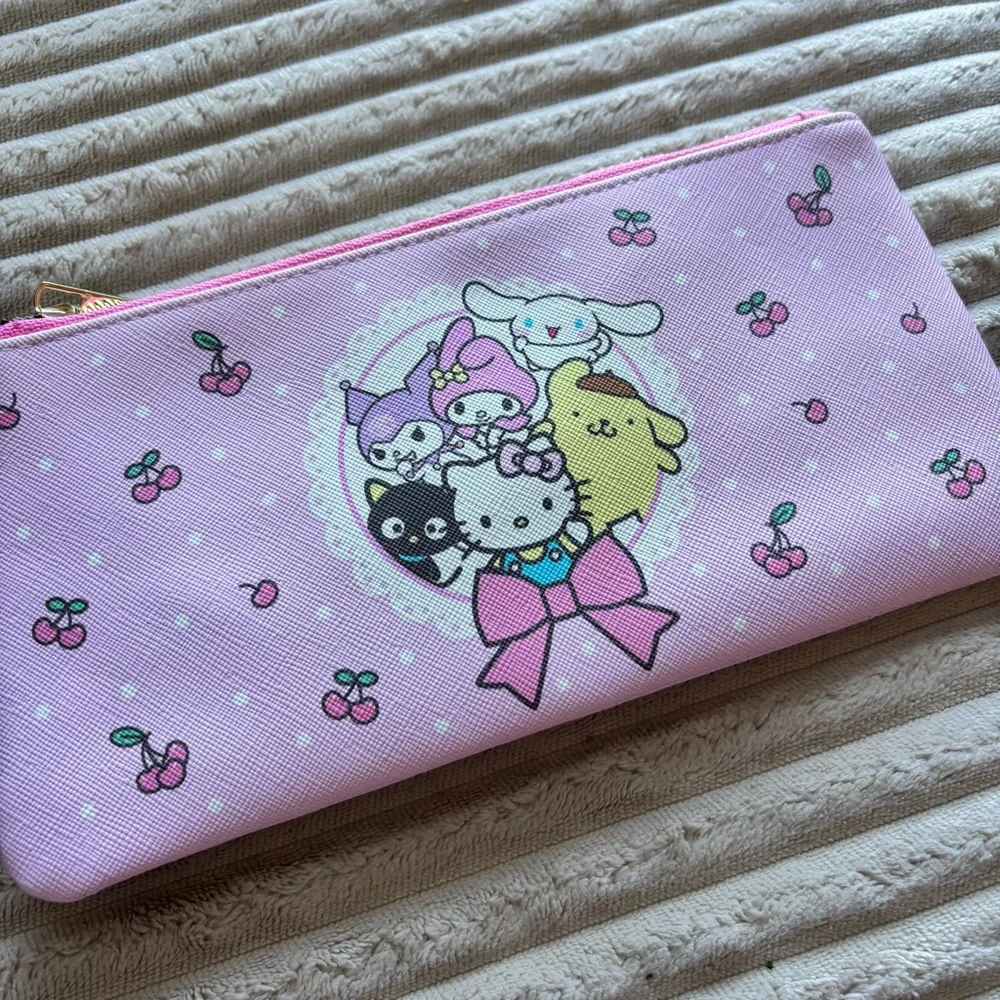 Hello Kitty Pink Pencil Pouch - Picture 3 of 3